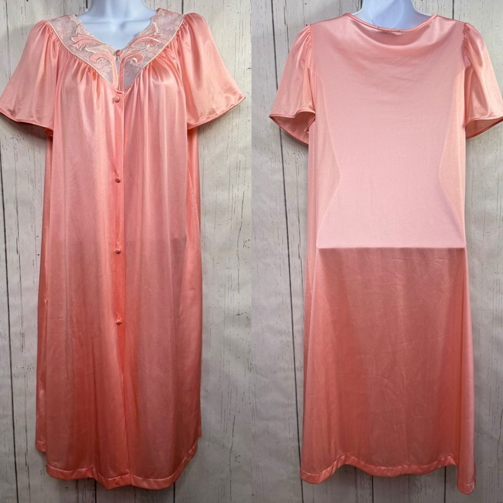Vintage Vanity Fair Pink Nylon Nightgown Size S Lace Embroidered Cottagecore